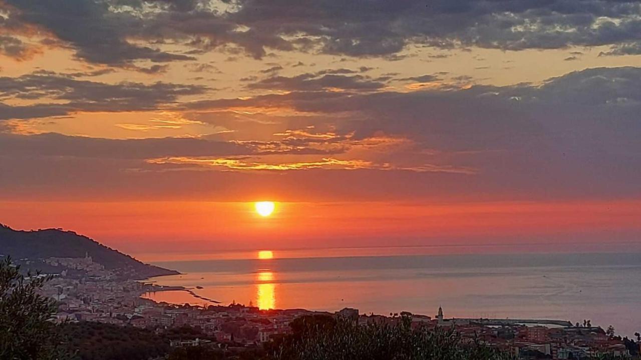 Villa La Colombiera Diano Marina Esterno foto